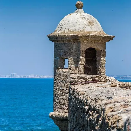 Jano Puertatierra * Cadiz