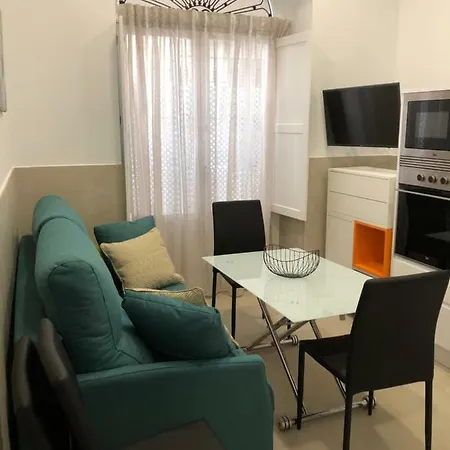 Jano Puertatierra * Cadiz