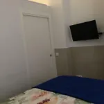 Jano Puertatierra Apartamento Cádis